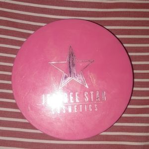 Jeffree Star highlighter